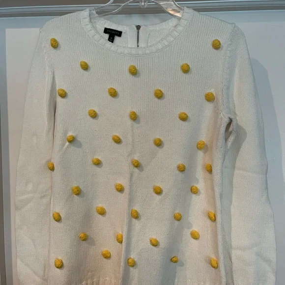 VGUC Fall bundle. Green J Crew vest with 3 coordinating shirts and one sweater - Picture 11 of 13